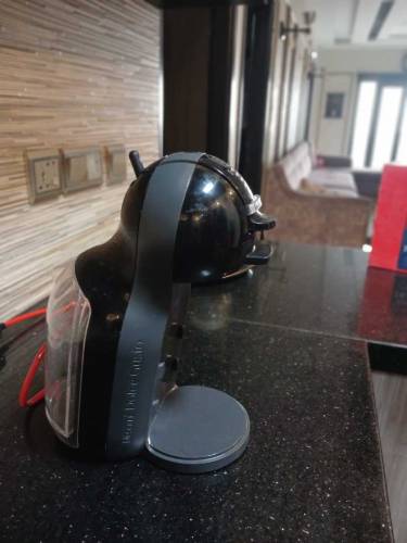 Nescafe Dolce Gusto Coffee Machine 