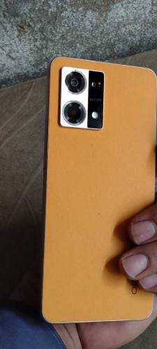 Oppo f21 pro lush condition for sale..................................