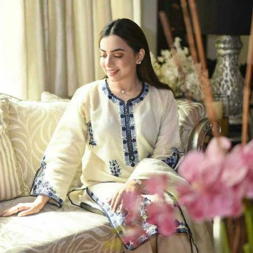3pc women's stitched Linen Embroidered suit
