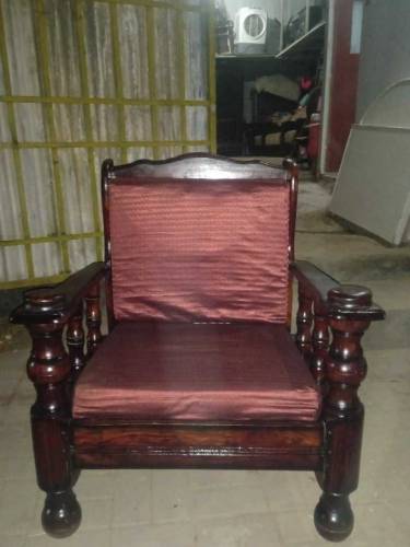 used god 5 sitter sofa
