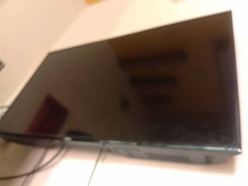 LCD salling for Haier 42 inch and used by 6 month without box 