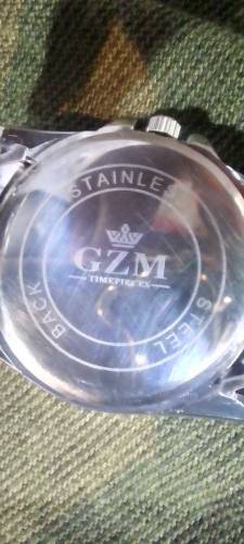hand watch 