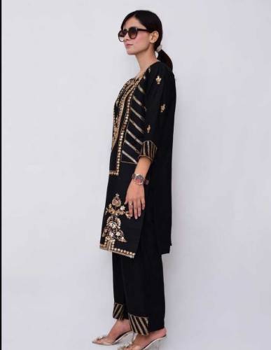 2 pc women linen stitched women suit 