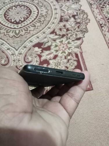 one plus 8 5g UW