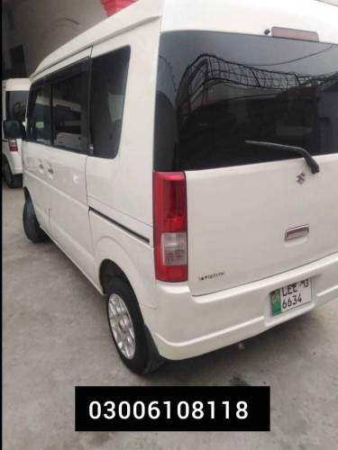 Suzuki every weagon 
