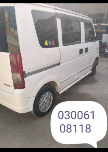 Suzuki every weagon