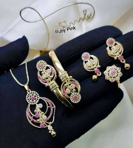 Beautiful New Fancy Zircon Set