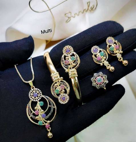 Beautiful New Fancy Zircon Set