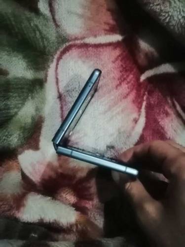 samsung galaxy z flip 3 non pta 