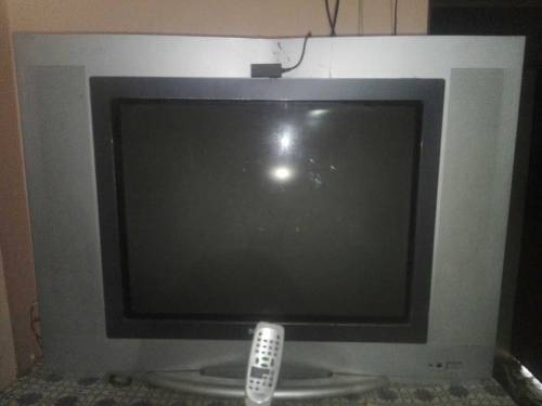 24inch Nobel tv PHONE NUMBER 03027366197