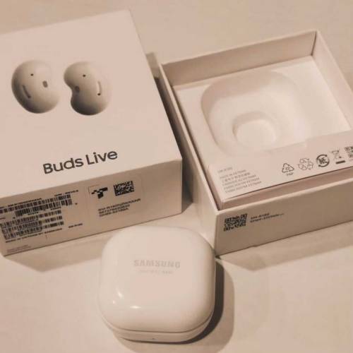 Samsung Galaxy Buds live earbuds 