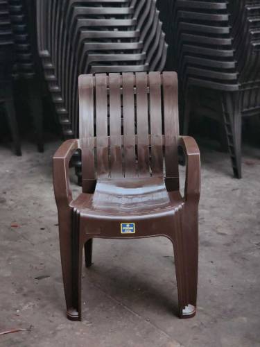 Blue diamond company patti wali chair.