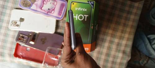 infinix hot 10 full box 