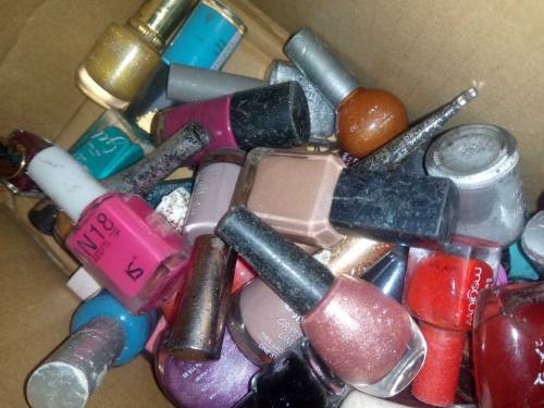 Nellpolish corten 100 pes Rs 2000 ka 1 pes 20 ka mix color han sb