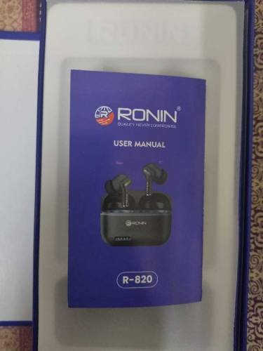 Ronin R-820 earbuds