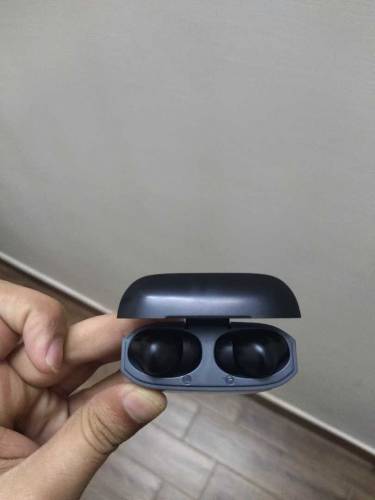 Ronin R-820 earbuds