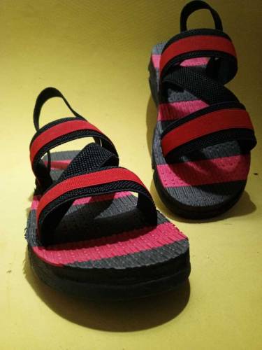 slip on slippers 