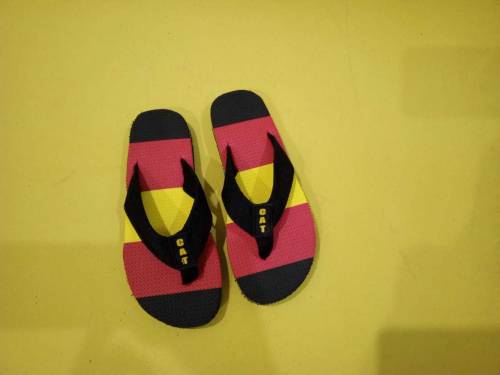 slip on slippers 