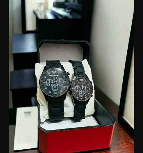 couple casual analogue watches 