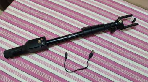 selfie stick YUNFENG COMPANY MODEL 1288 with Bluetooth remote