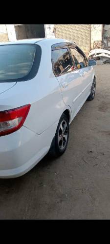 Honda city 2004 model .