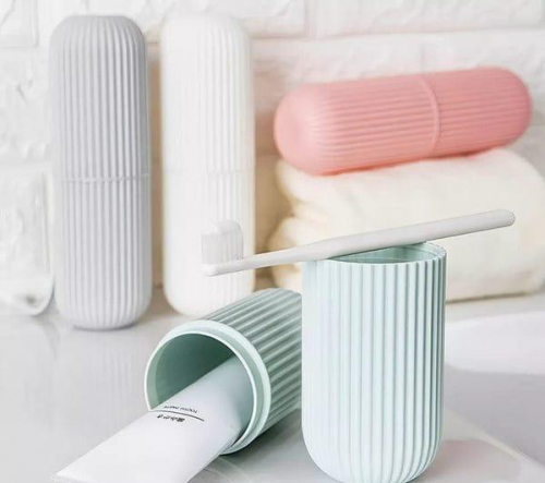 Toothbrush holder
