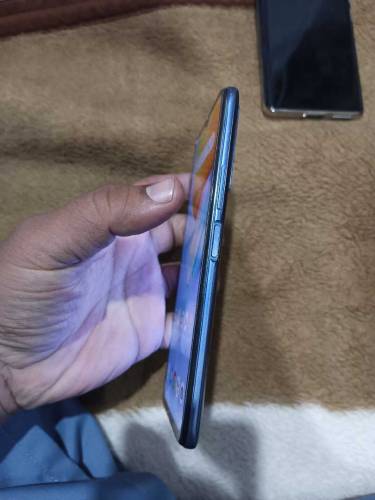 Vivo Y51s