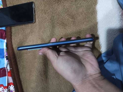 Vivo Y51s