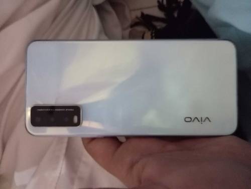 Vivo v20 