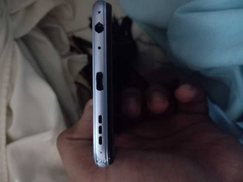 Vivo v20 