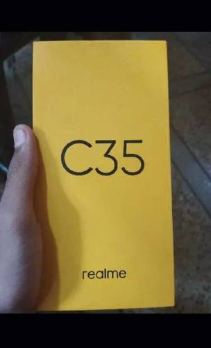 readme c35 8gb 128gb ram 10 /10 conditions all okay with box 