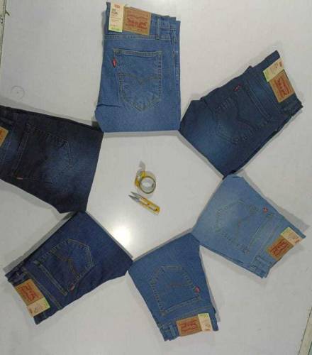 Gents Pent levis brand 