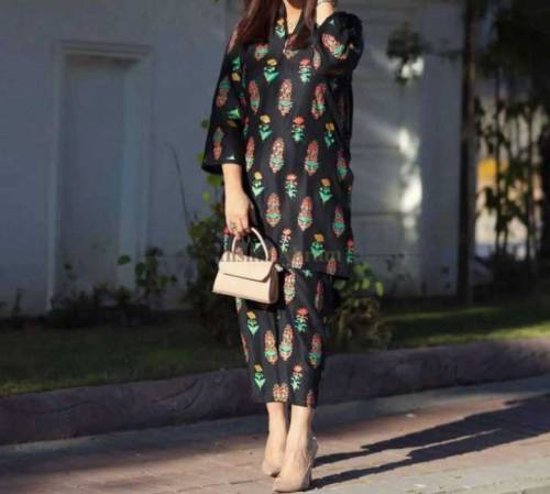 2pcs womoen linen stitched printed suit 
