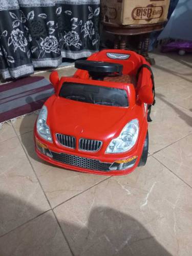 kids remote battery car