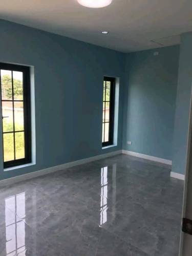 polish and paint color