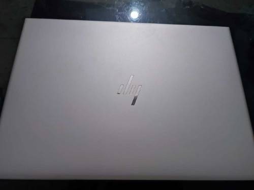 HP ELITEBOOK 840 G5