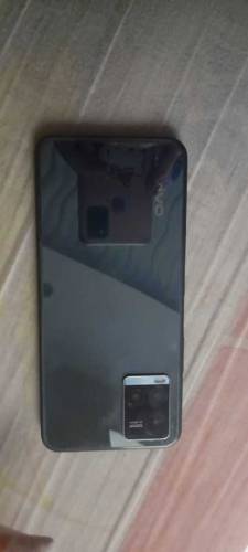 vivo y33s