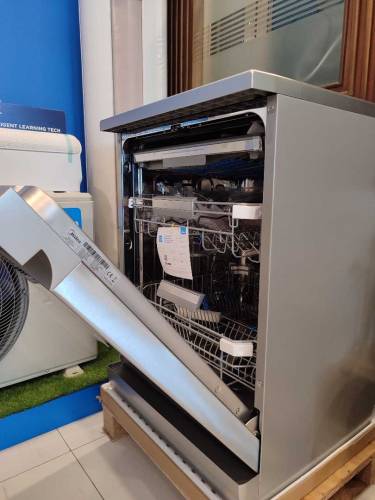 MIDEA DISHWASHER