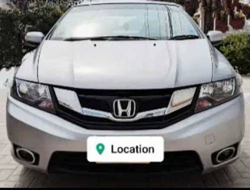 Honda City 2019/19 mint condition.