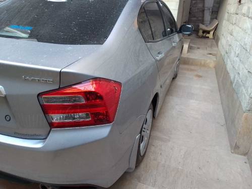 Honda City 2019/19 mint condition.