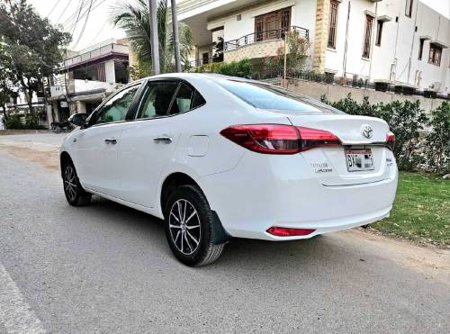 Toyota Yasir 2022/22