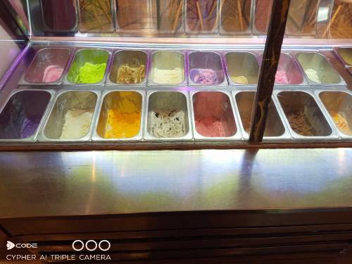 ice cream display freezer 
