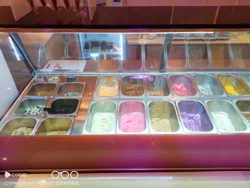 ice cream display freezer 