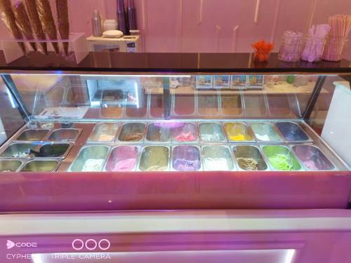 ice cream display freezer 