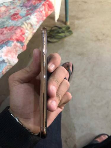 iPhone xs