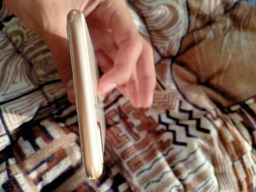 Iphone 8 plus pta approved 64gb waterpack
