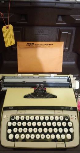 New Smith Corona Galaxie 12 Typewriter 