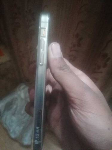 Apple iPhone 