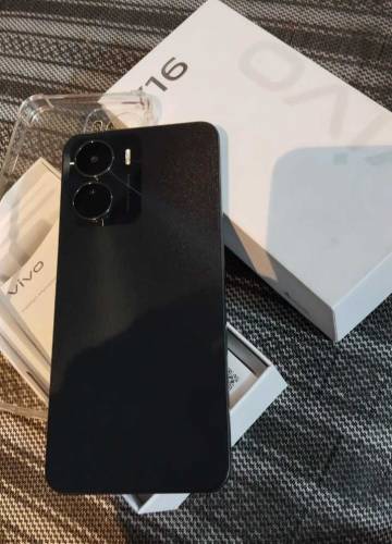 Vivo Y16 