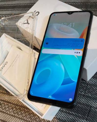 Vivo Y16 